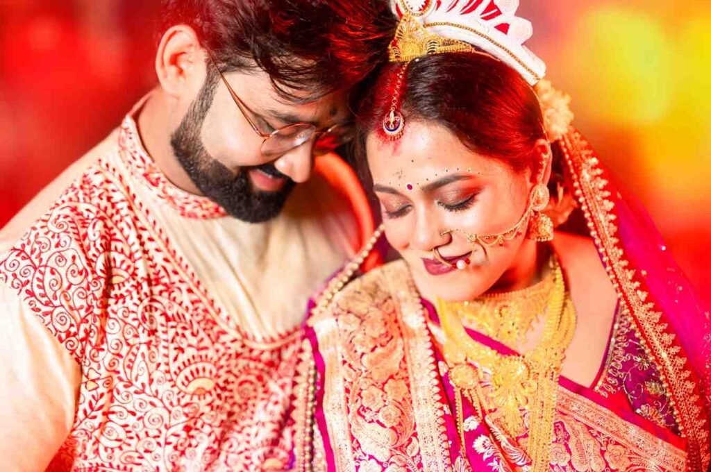 Indian wedding couple poses ideas