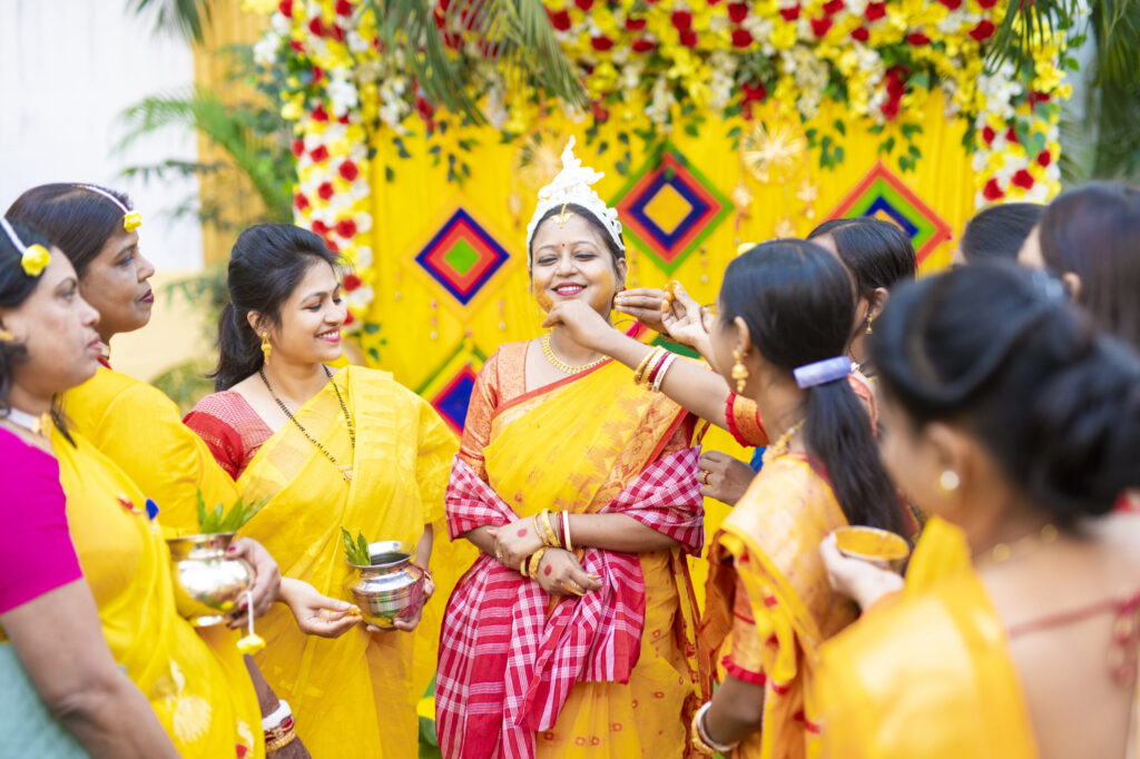 wedding photographer vs studio